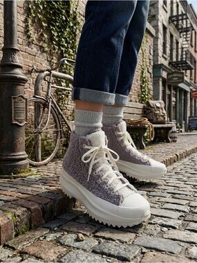 Converse Run Star Hike Sherpa Vapor Mauve W8 NIB